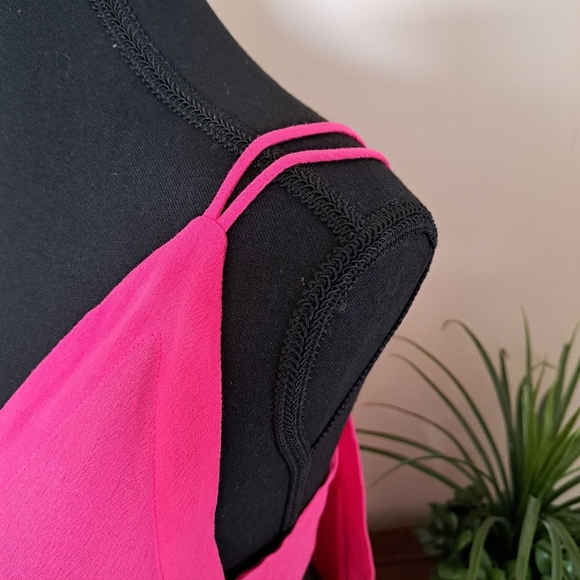 Lulu's Fuschia Pink Tank Top Tie Back Size Small Cami Top NWT - Picture 6 of 11